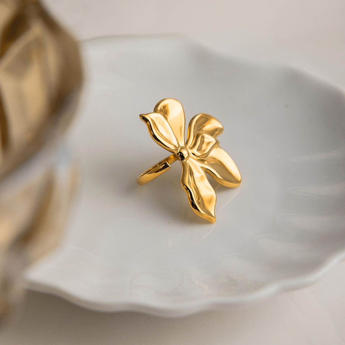 B廠 歐美款MICHELLE 開口鈦鋼鍍18K金戒指 批發 折扣@洽客服 25.12.W3 「JDR0309005」