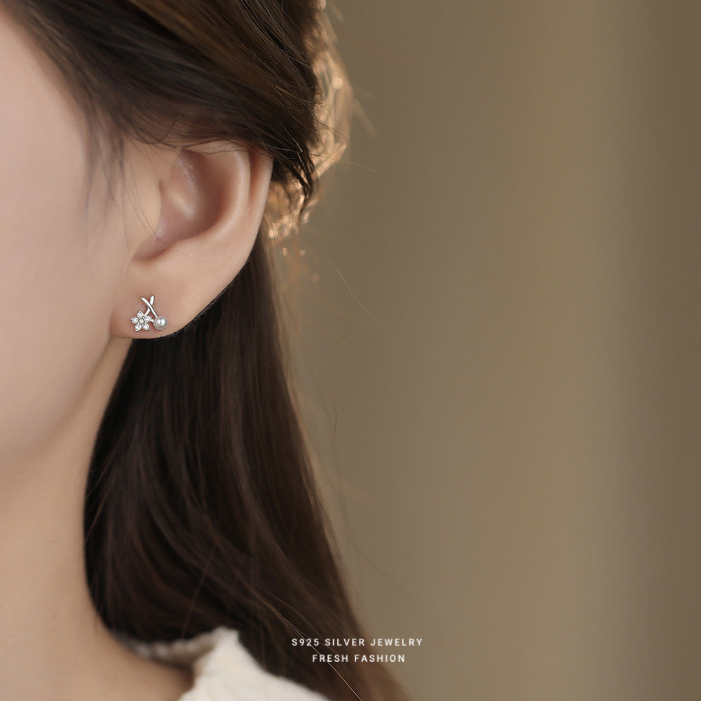 C廠 韓國韓版簡約小花朵S925純銀耳環 批發 折扣@洽客服 26.03.W1「E6130」
