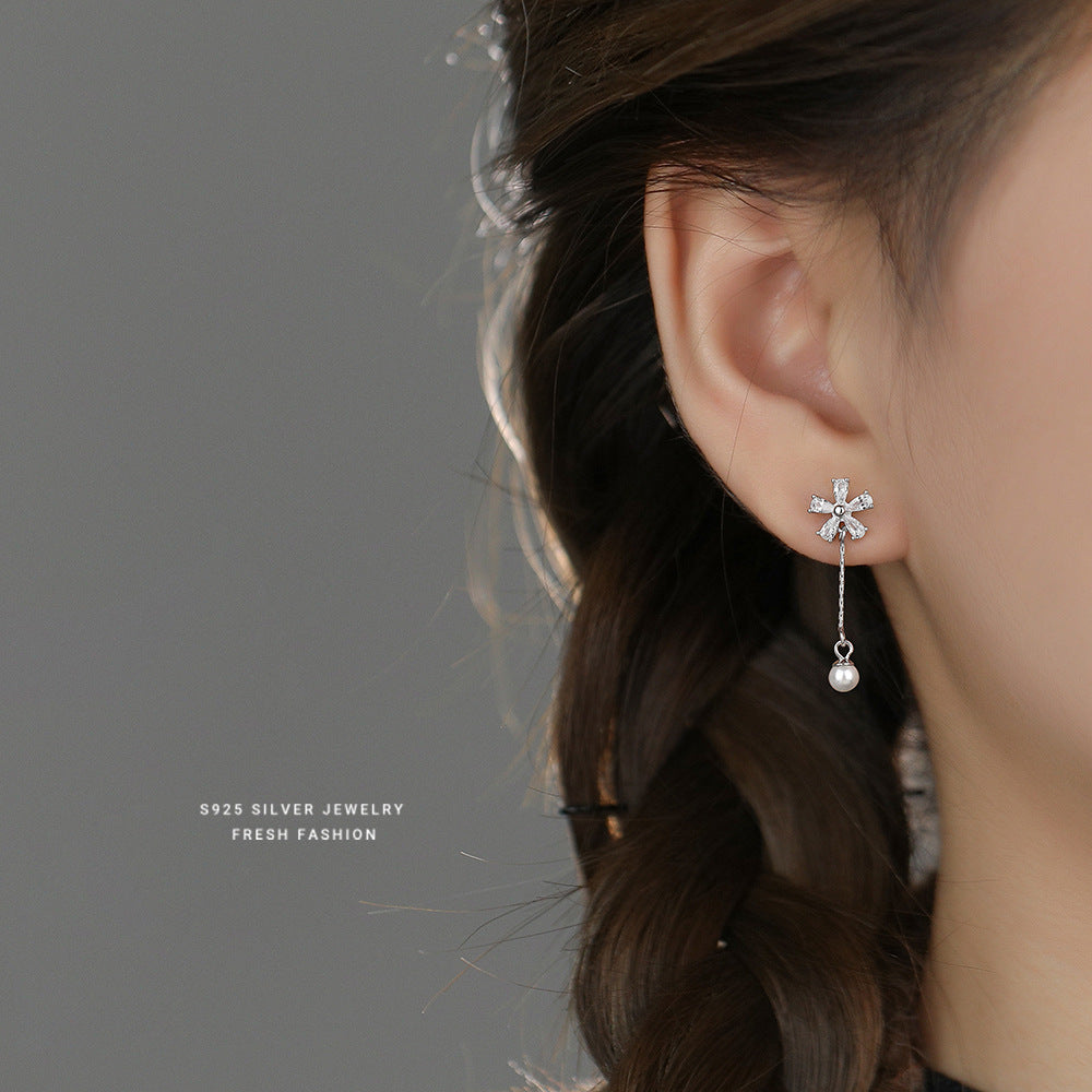 C廠 S925純銀｜ 小眾輕奢長鋯石小花耳環 批發 折扣@洽客服 26.01.W2「E6013」