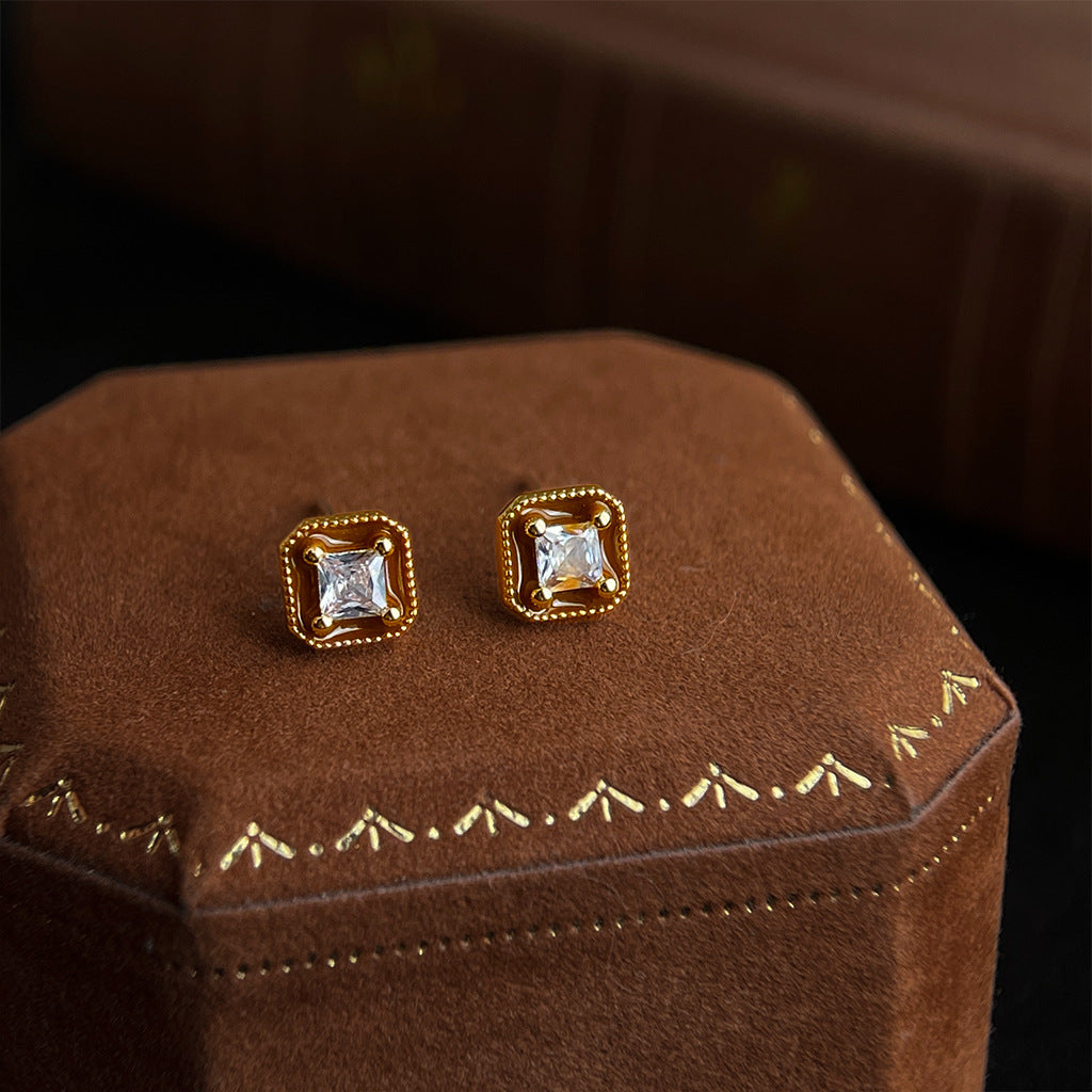 A廠 銅鍍金｜日韓款棕色滴釉方糖鋯石銀針耳環 批發 折扣@洽客服 26.02.W3「7112」