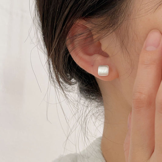 C3廠 韓國韓版拉絲幾何正方形S925純銀耳環 批發 折扣@洽客服 26.04.W3「HES438」