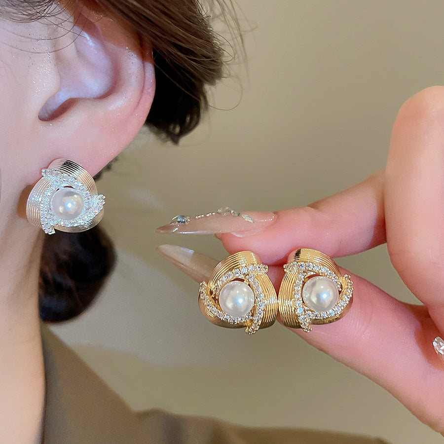 A2廠 韓國韓版鋯石珍珠三角形旋渦銀針耳環 批發 折扣@洽客服 25.11.W1「WE4960」