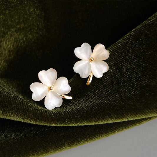 A廠 日韓款玻璃貓眼石四葉花銀針耳環批發 折扣@洽客服 26.04.W3「7316」