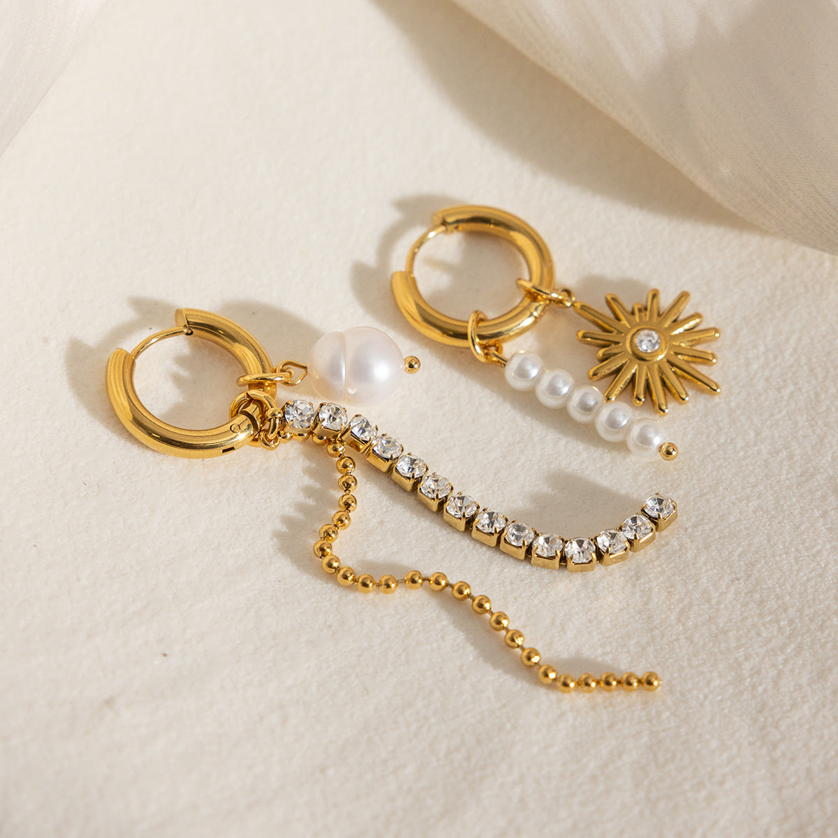 B廠 歐美款 鋯石芒星流蘇鈦鋼鍍18K金耳環 批發 折扣@洽客服  26.02.W3「JDE0211202」