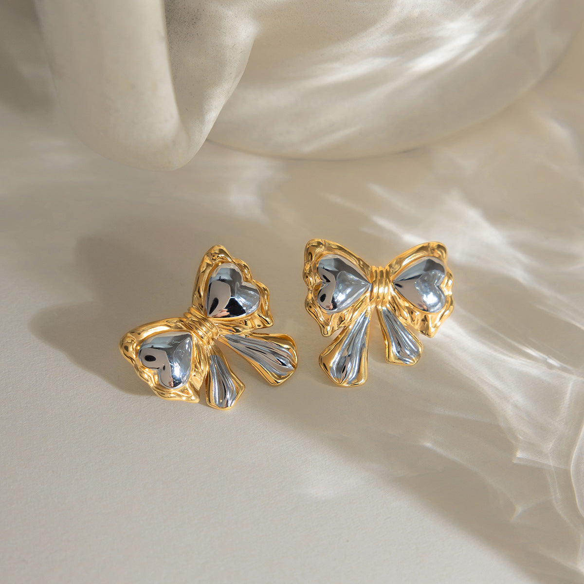 B廠 歐美款BELLA 鈦鋼鍍18K金耳環 批發 折扣@洽客服 25.12.W3「JDE0210004-PS」