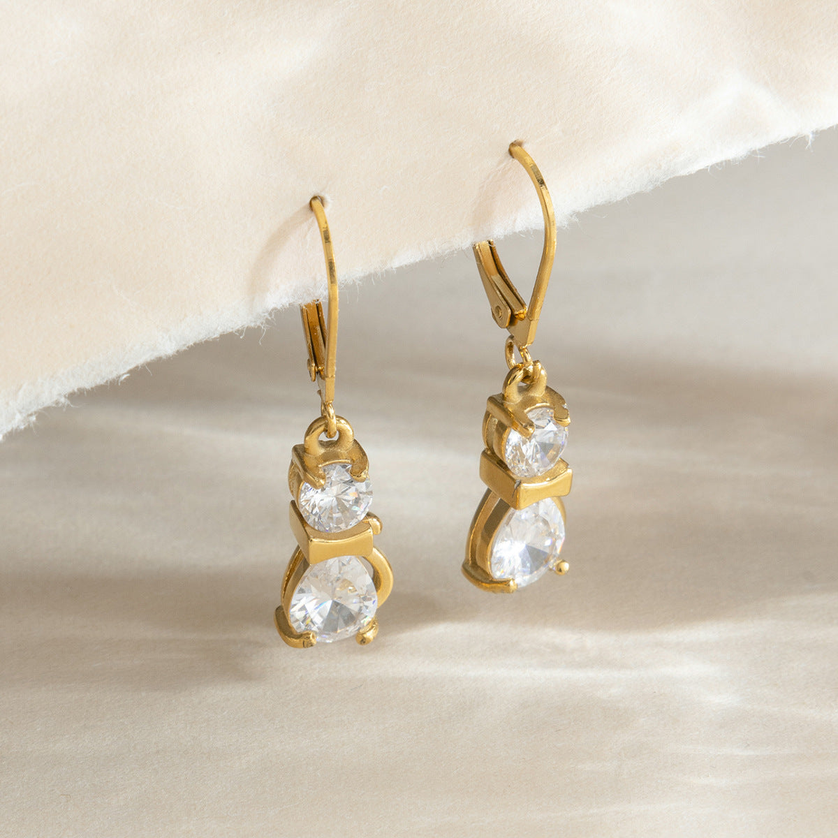 B廠 歐美款ENYA 鈦鋼鍍18K金耳環 批發 折扣@洽客服 25.12.W3「JDE0310011」