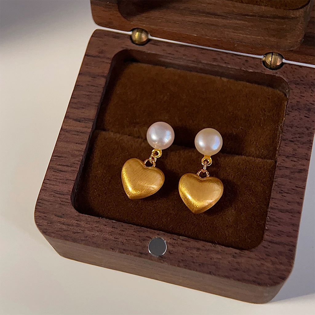 A廠 日韓款 輕奢質感拉絲愛心銀針耳環 批發 折扣@洽客服 25.11.W2「3300」