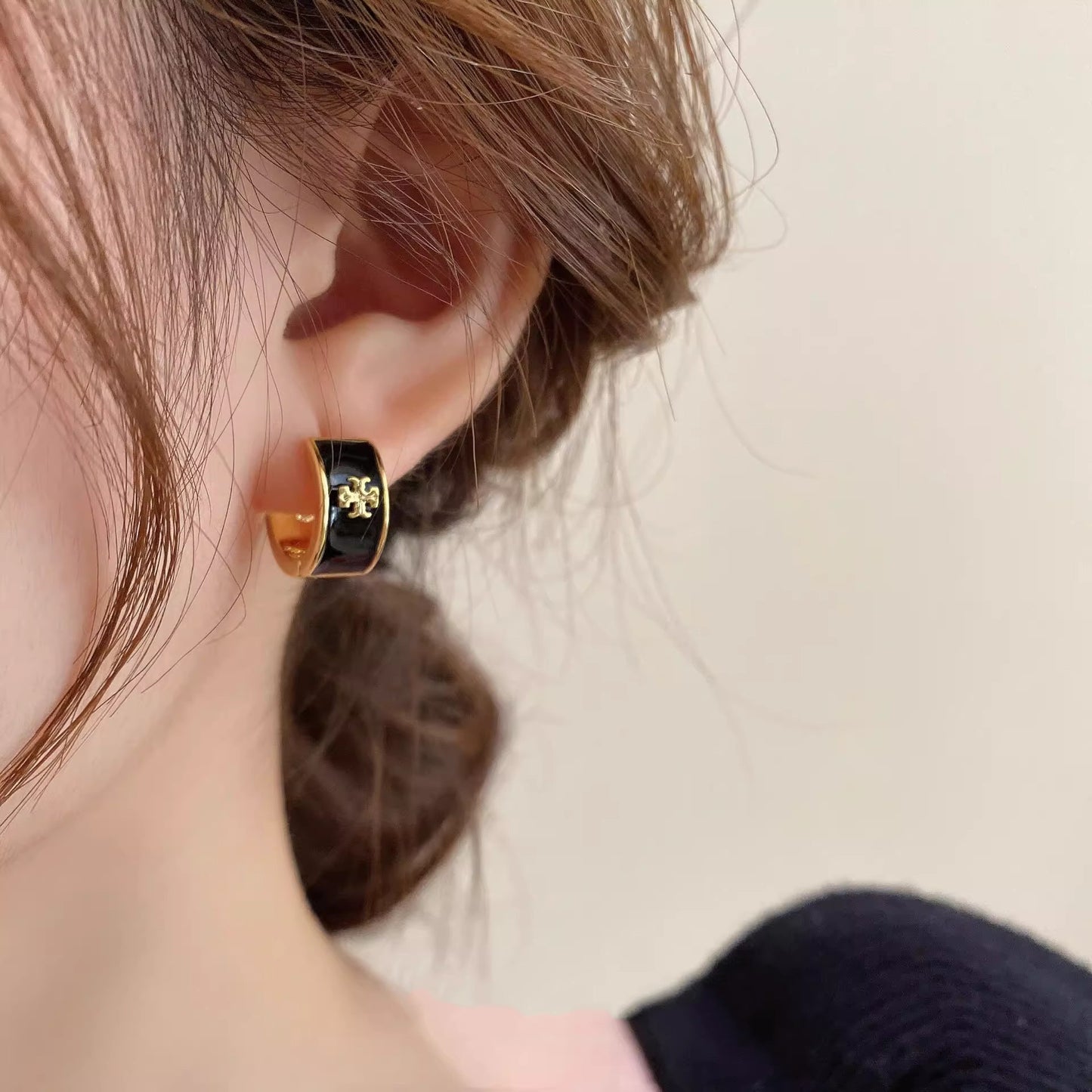 A2廠 日韓款滴油十字架圓形電鍍18k金銀針耳環 批發 折扣@洽客服 25.11.W4「WE4944」