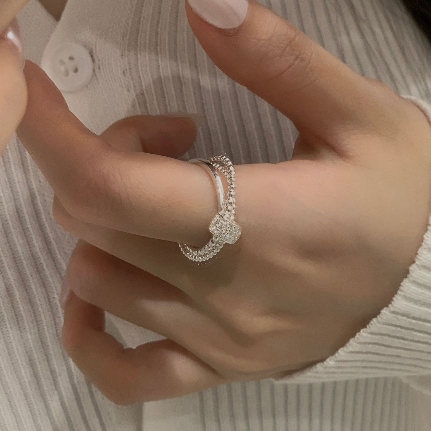 C2廠 韓國韓版鑲鑽交叉圓珠S925純銀戒指 批發 折扣@洽客服 25.11.W1「SR1443」