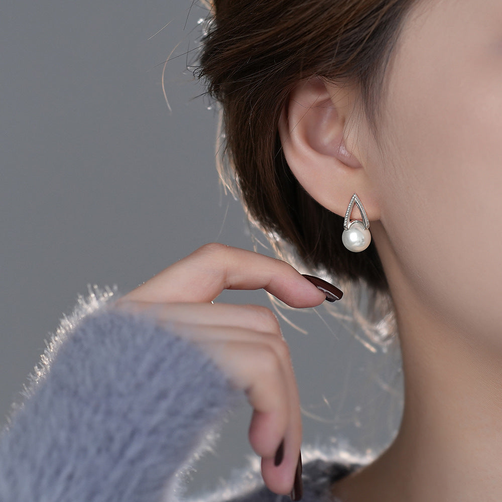 C廠 韓國韓版馬蹄扣玻璃珍珠S925純銀耳環 批發 折扣@洽客服 25.10.W5「E5360」