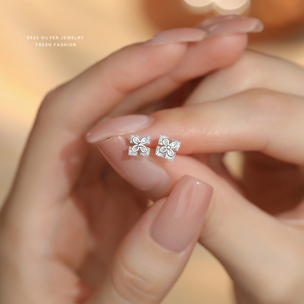 C廠 韓國韓版四方鋯小花S925純銀耳環 批發 折扣@洽客服 25.11.26「E5811」