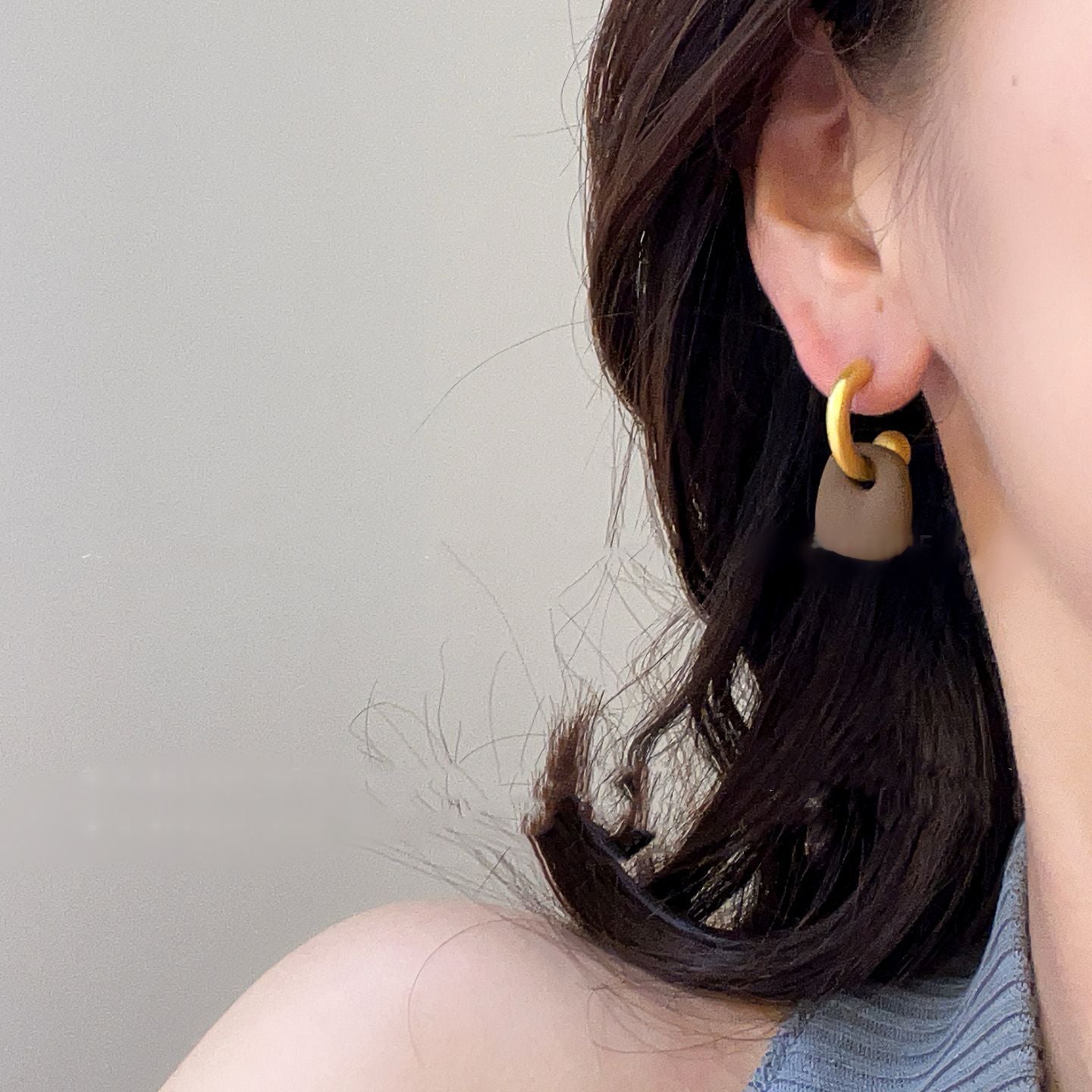 A2廠 韓國韓版磨砂霧面幾何C型吊墜銀針耳環 批發 折扣@洽客服 25.10.W5「WE4807」