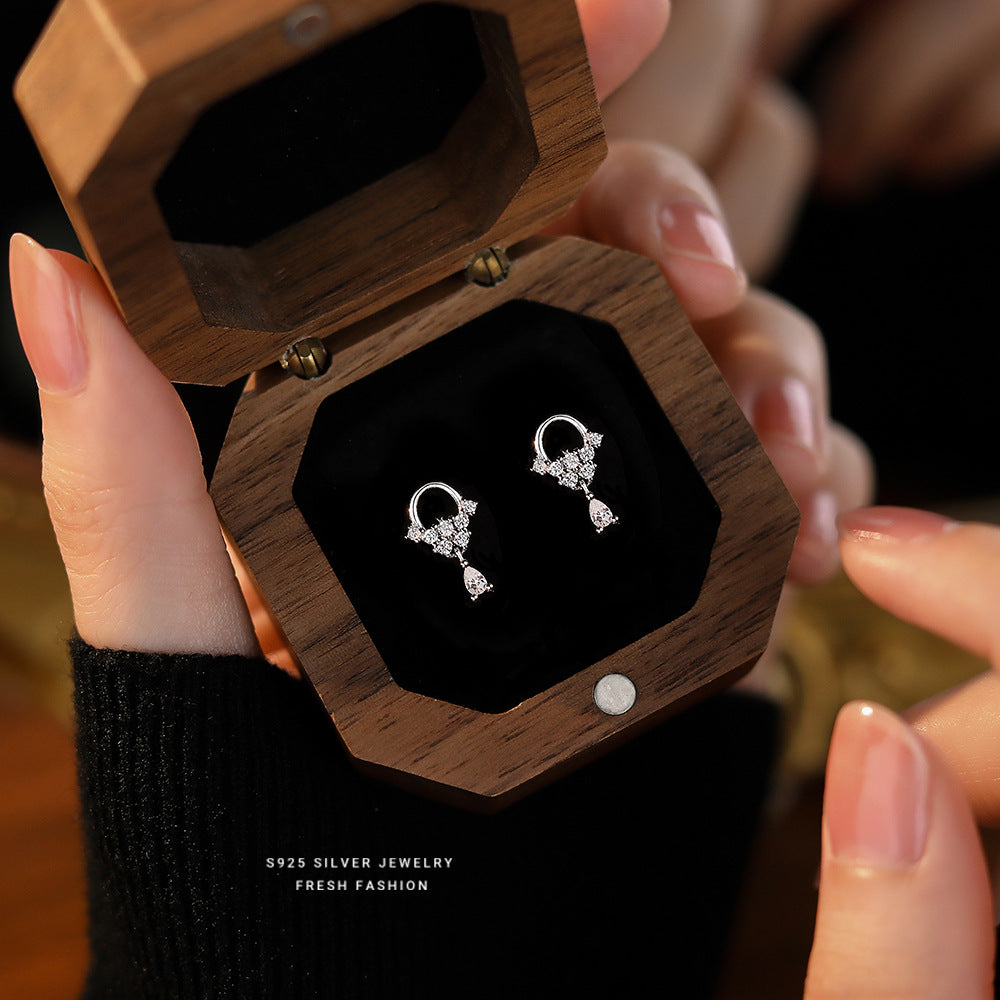 C廠 韓國韓版小水花流蘇S925純銀耳環 批發 折扣@洽客服 25.10.W3「E3394」