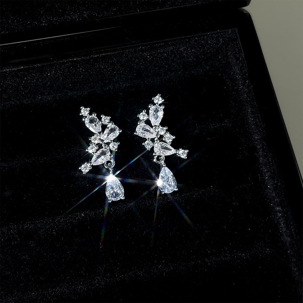 A廠 日韓款星辰璀璨閃亮鋯石銀針耳環 批發 折扣@洽客服 25.11.W4「4466」