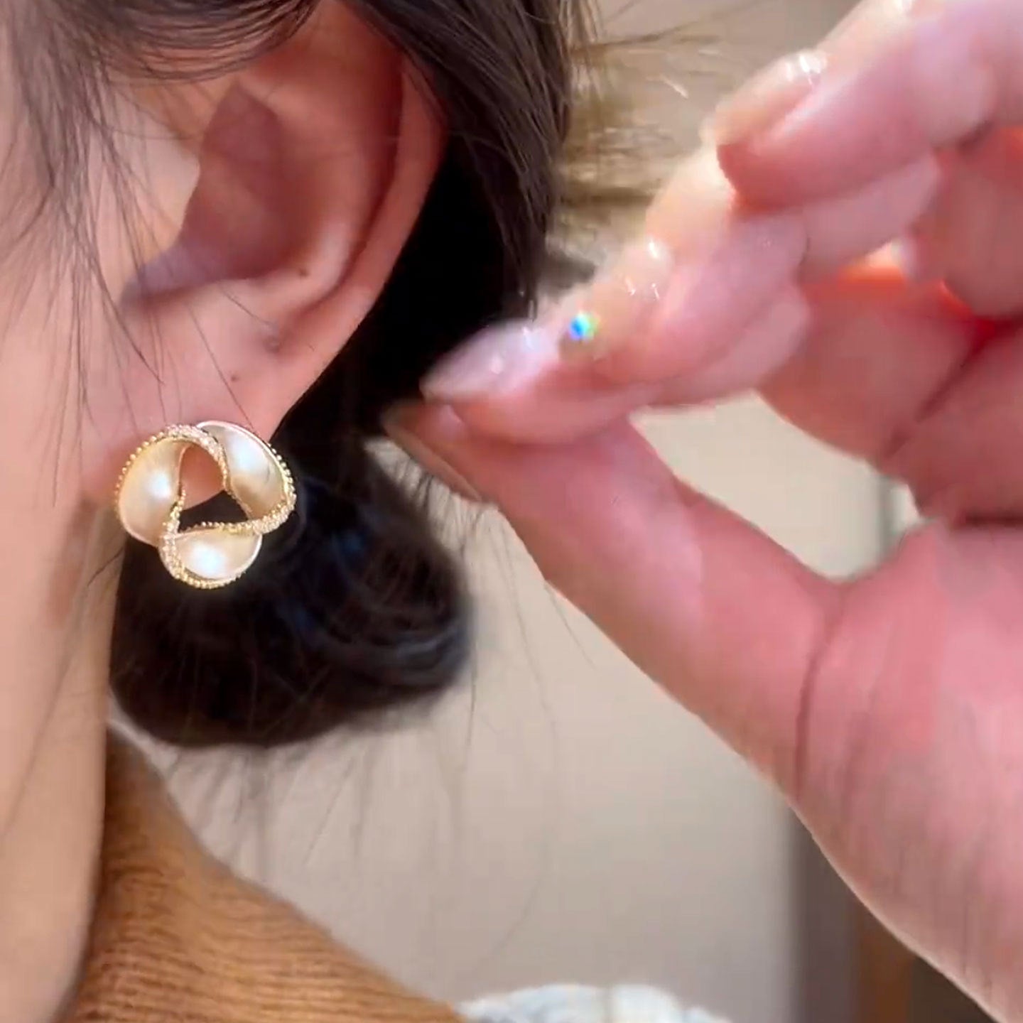 A2廠 韓國韓版鑲鑽螺旋花朵電鍍14K真金銀針耳環 批發 折扣@洽客服 25.10.W3「WE4779」