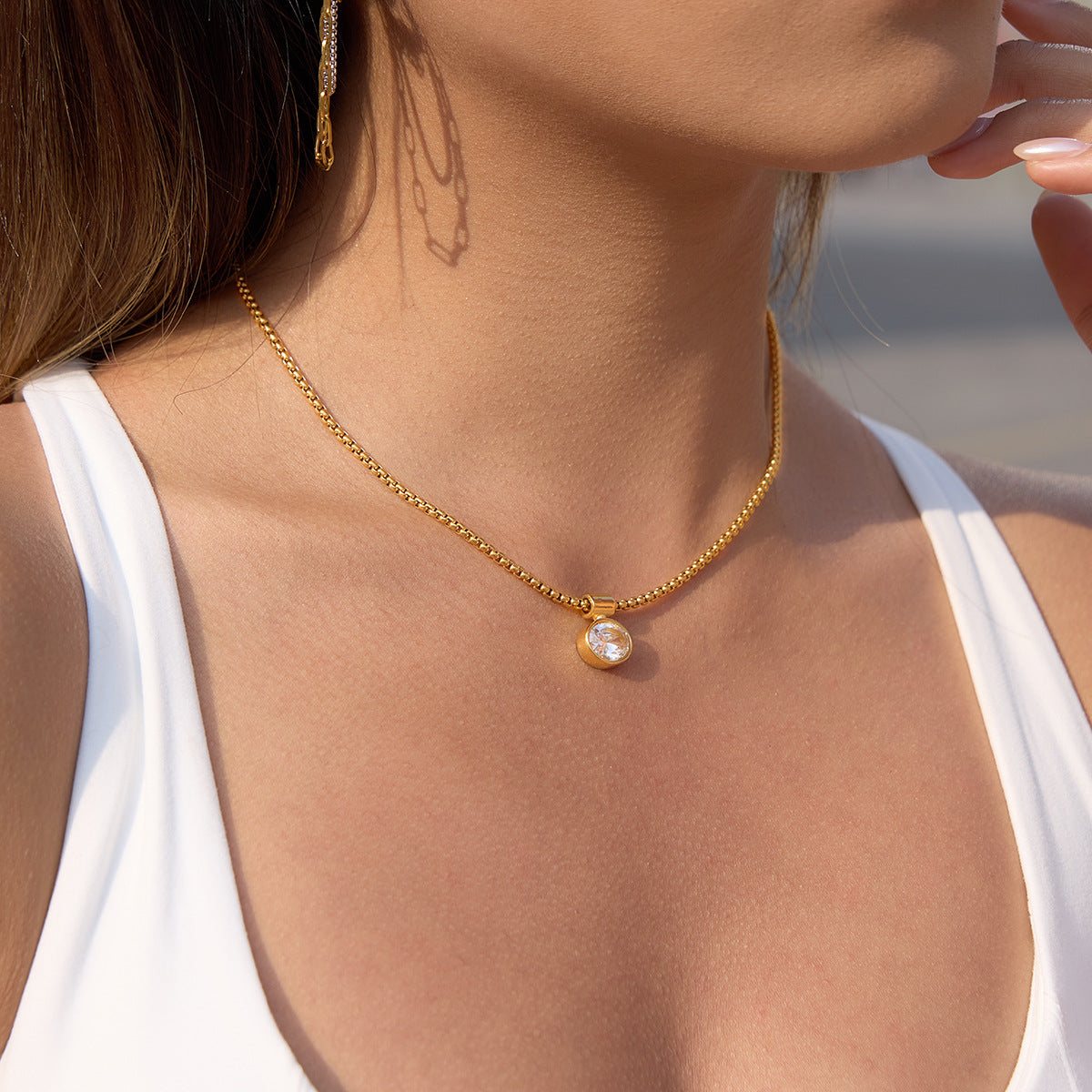 B廠 歐美款 個性白色蛋形鋯石鈦鋼鍍18K金項鍊 批發 折扣@洽客服 26.03.W1「JDN0312212」