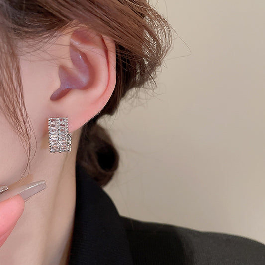A2廠  韓國輕奢高級感鋯石U型銀針耳環「HE16952」23.10.W2
