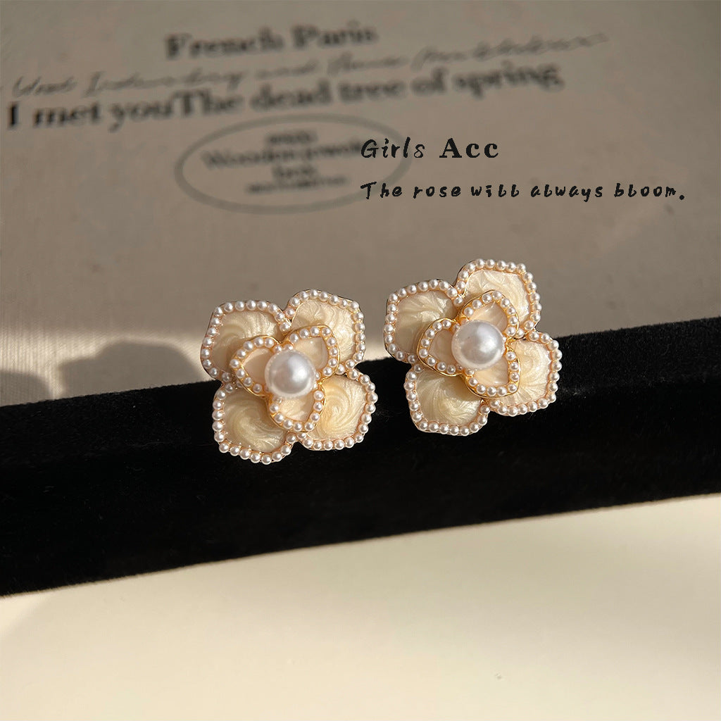 A廠 日韓款 小香風珍珠山茶花銀針耳環 批發 折扣@洽客服 25.11.W1「C-194」