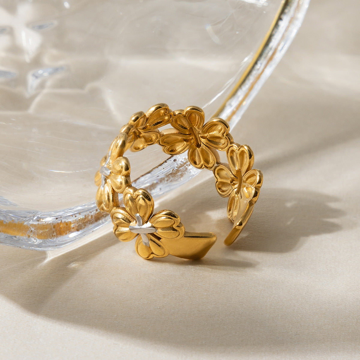 B廠 鈦鋼鍍18K金｜ 四葉草拼色開口戒指 批發 折扣@洽客服 26.01.W2「JDR0410008-PS」