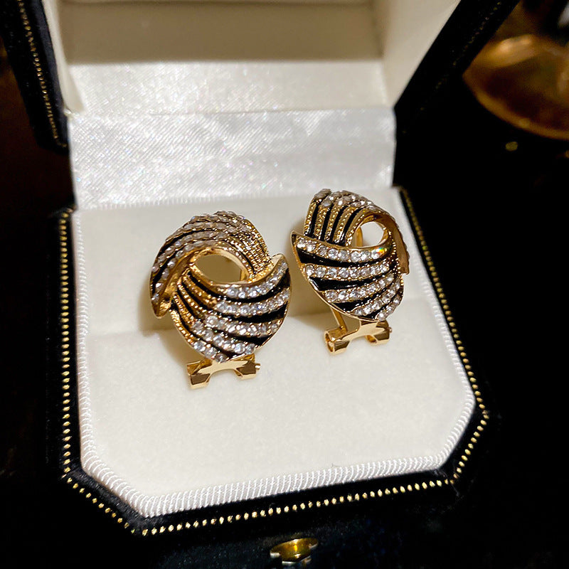 A2廠 韓國韓版復古鑲鑽不規則幾何形銀針耳環 批發 折扣@洽客服 25.11.W1「WE1887」