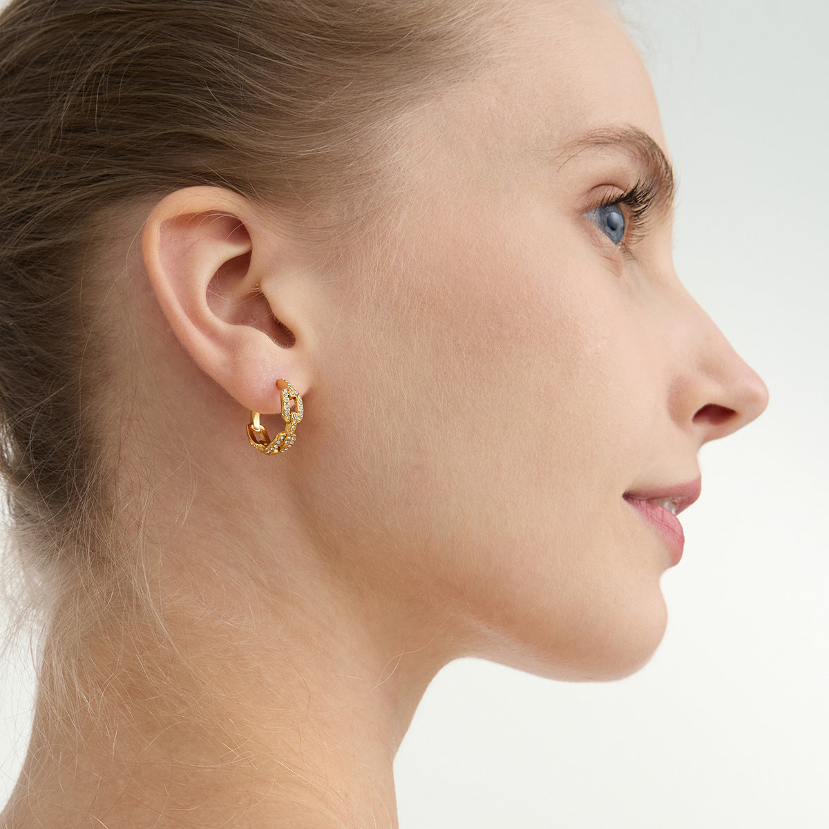 B廠 歐美款 Olivia 鏈條鈦鋼鍍18K金耳環 批發 折扣@洽客服 25.12.W1「JDE0308025」