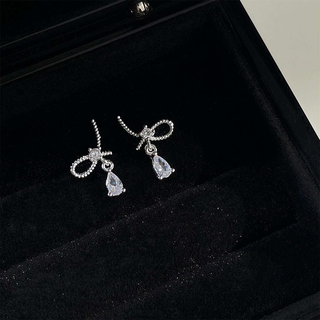 A廠 日韓款簡約小巧單邊蝴蝶結銀針耳環 批發 折扣@洽客服 25.11.W4「4826-4827」